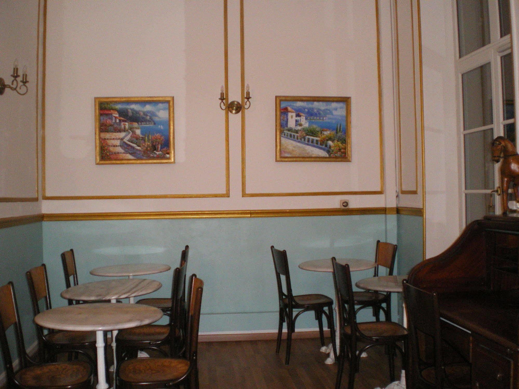Hôtel Richelieu Menton Buitenkant foto